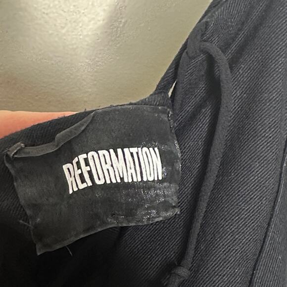 REFORMATION Sophie Jumpsuit Lace Up Neck Tie Up Strappy Black Sz 2 {S11} - Picture 7 of 8